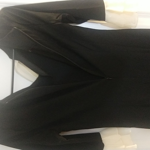 Dress - Picture 4 of 4